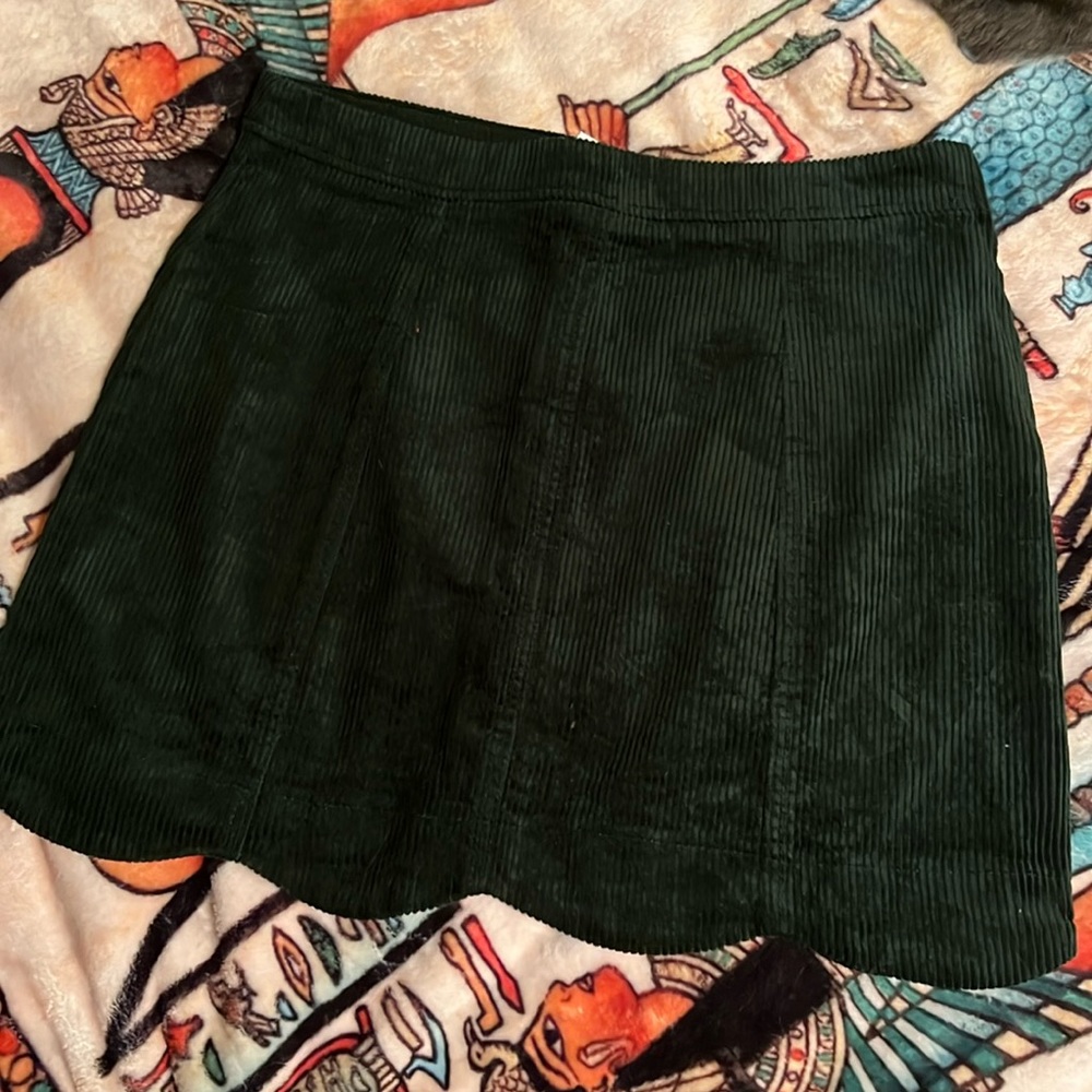 DRY GOODS LIKE NEW